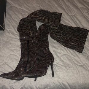 8.5 thigh high heeled boots